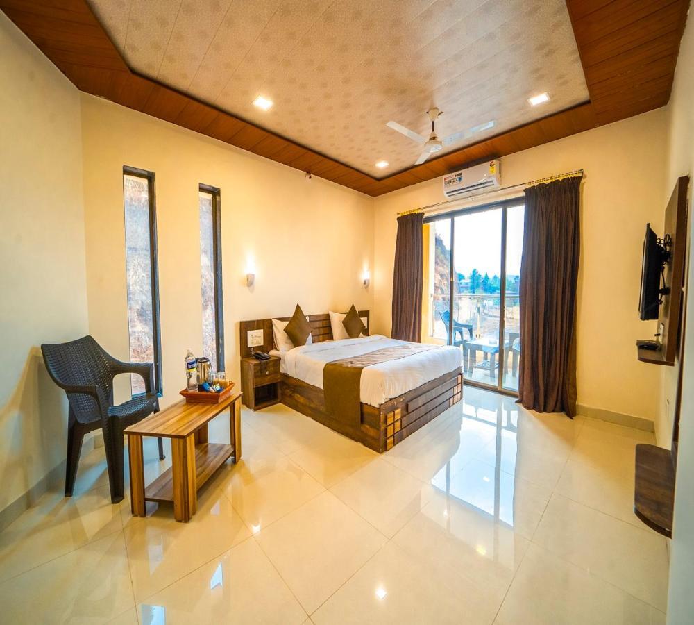 Vrindavan Resort Махабалешвар Экстерьер фото
