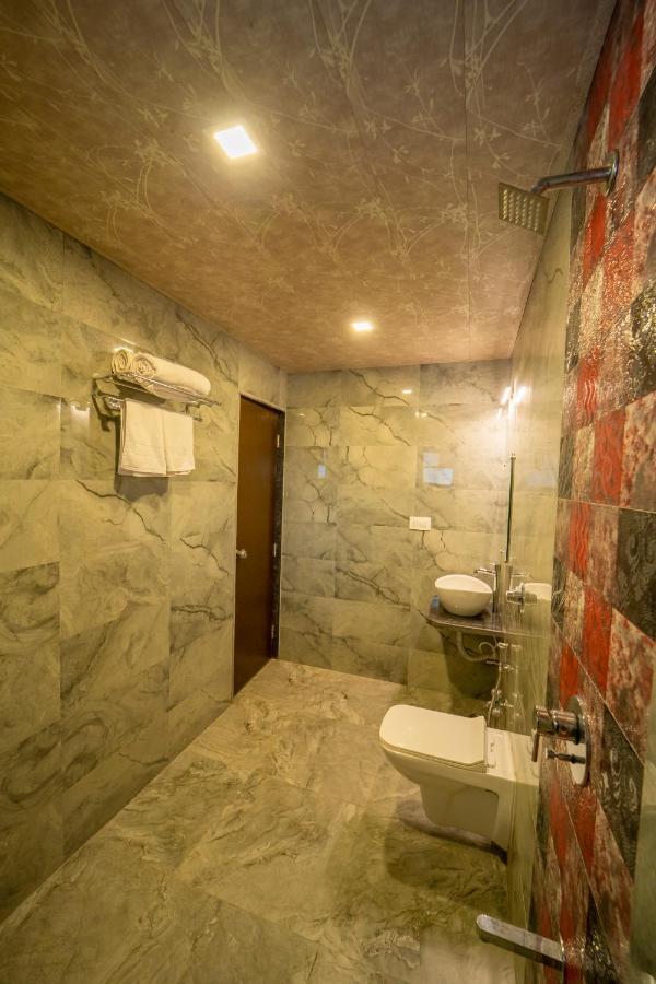 Vrindavan Resort Махабалешвар Экстерьер фото